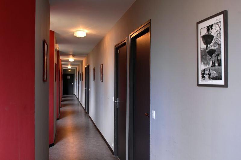 Hotel Le Lagon Rochefort-du-Gard Eksteriør bilde